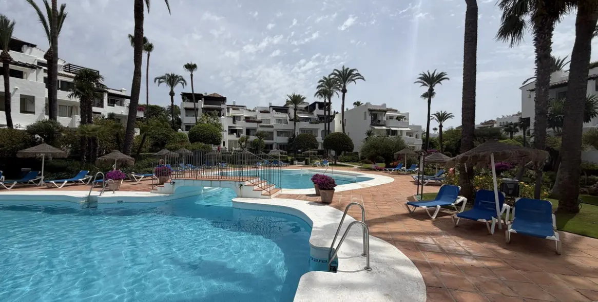 Venta de apartamento en planta baja en Estepona 50