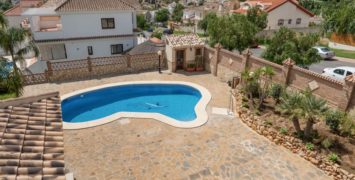 Venta de villa independiente en Torrequebrada 42