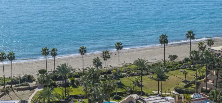 Venta de apartamento en planta media en Costalita 0
