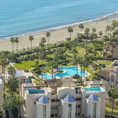 Venta de apartamento en planta media en Costalita