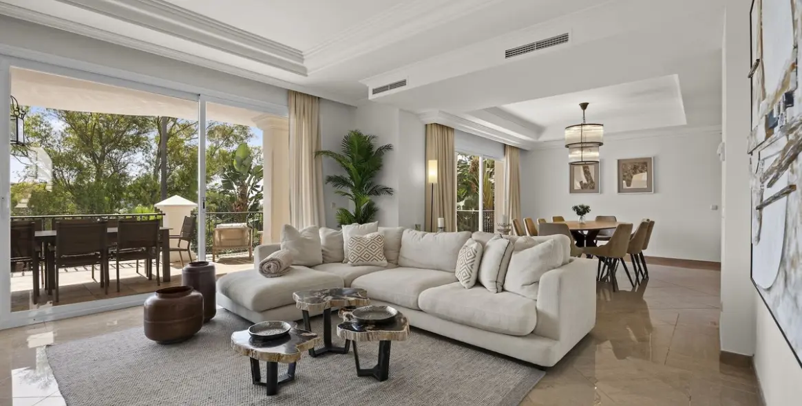 Venta de villa independiente en Benahavís 33