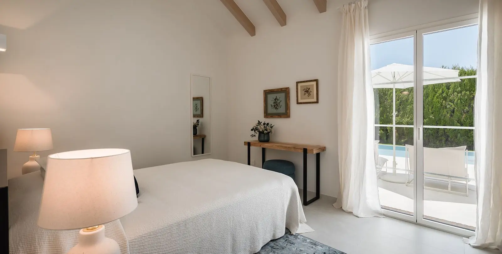 Sale of detached villa in Guadalmina Alta 12