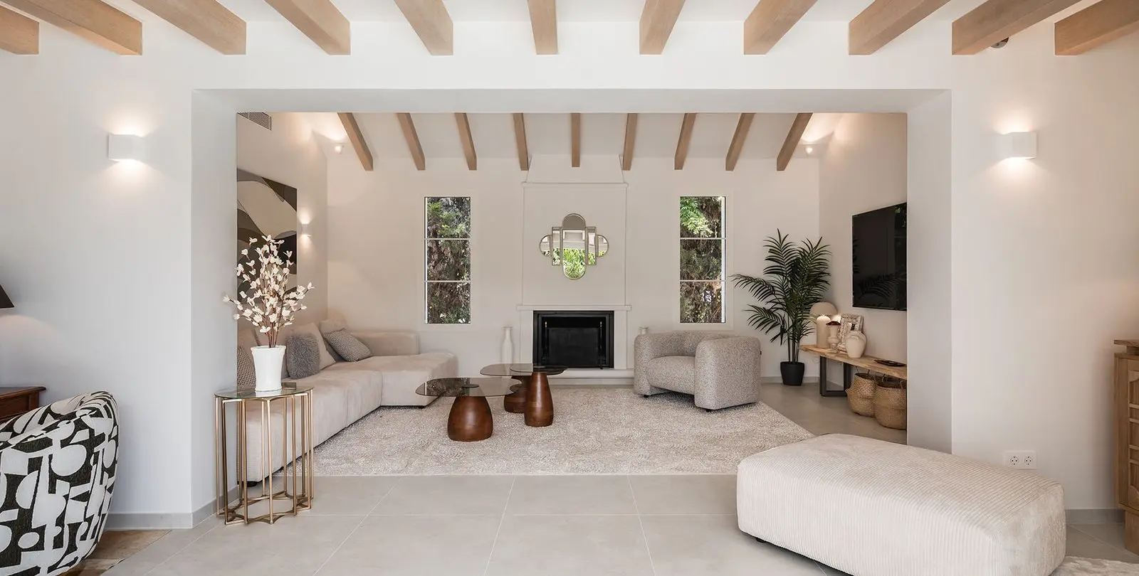 Sale of detached villa in Guadalmina Alta 16