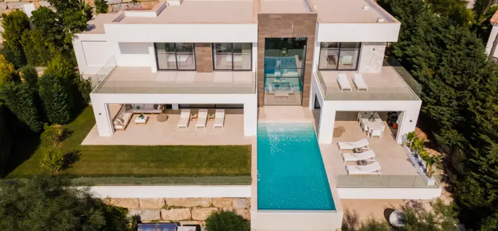 Venta de villa independiente en Benahavís 0