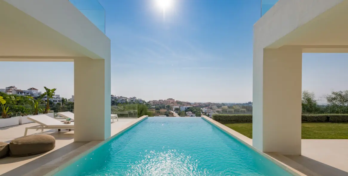 Venta de villa independiente en Benahavís 2