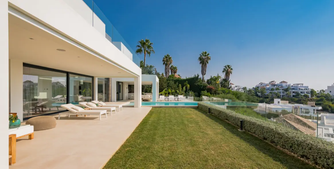 Venta de villa independiente en Benahavís 17