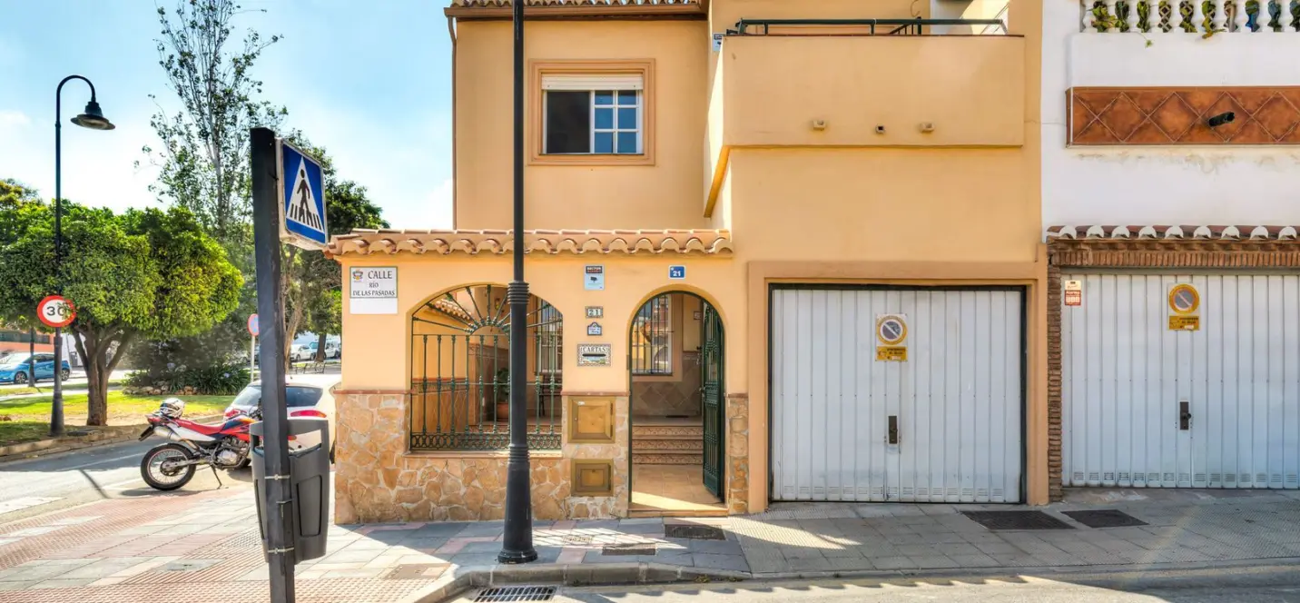 Sale of semi-detached house in Mijas 0