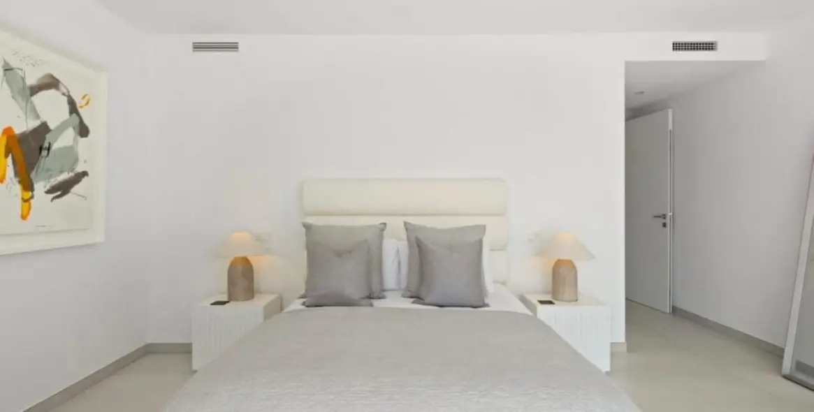 Venta de villa independiente en La Mairena 4