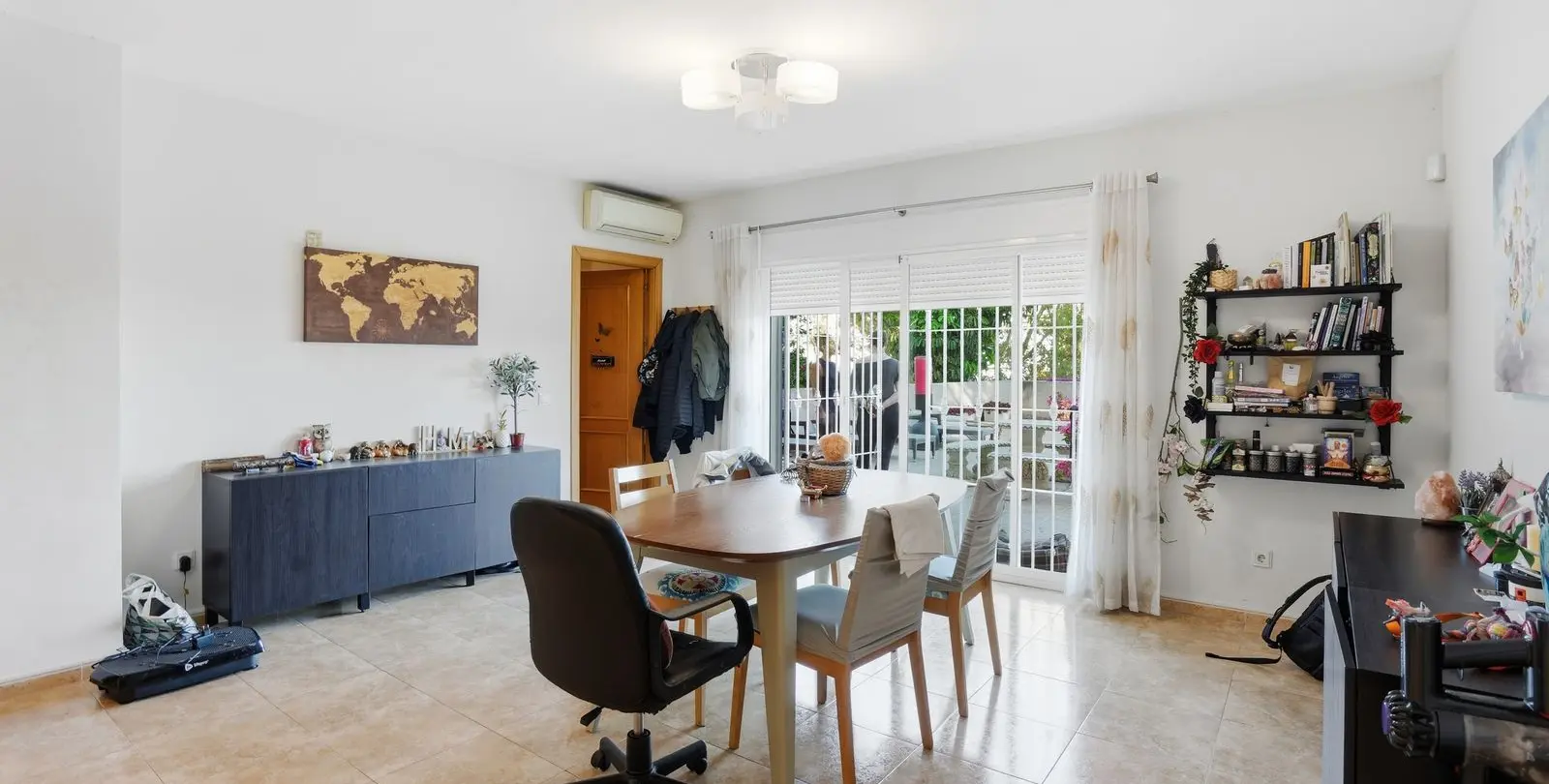 Sale of detached villa in Benalmadena 41
