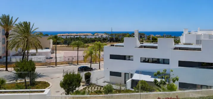 Long-term rent of middle floor apartment in Cancelada 1