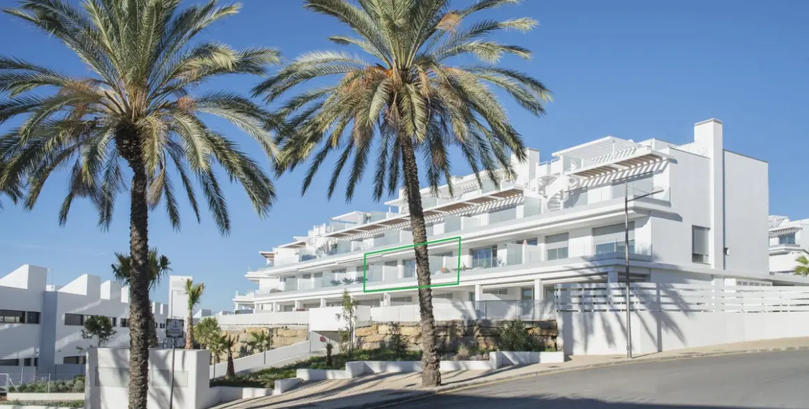 Alquiler a largo plazo de apartamento en planta media en Cancelada 6