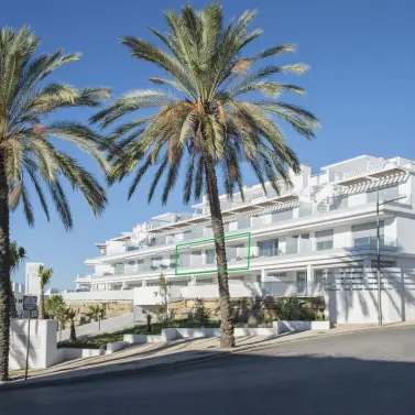 Long-term rent of middle floor apartment in Cancelada