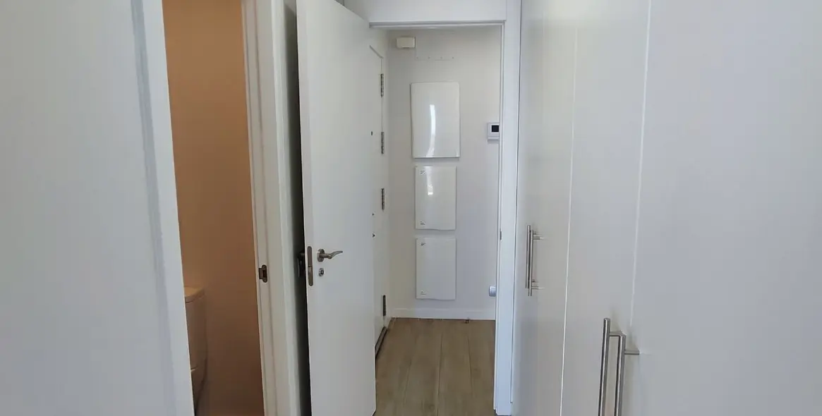 Alquiler a largo plazo de apartamento en planta media en Cancelada 24