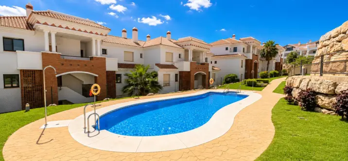 Sale of ground floor apartment in Casares Playa 1
