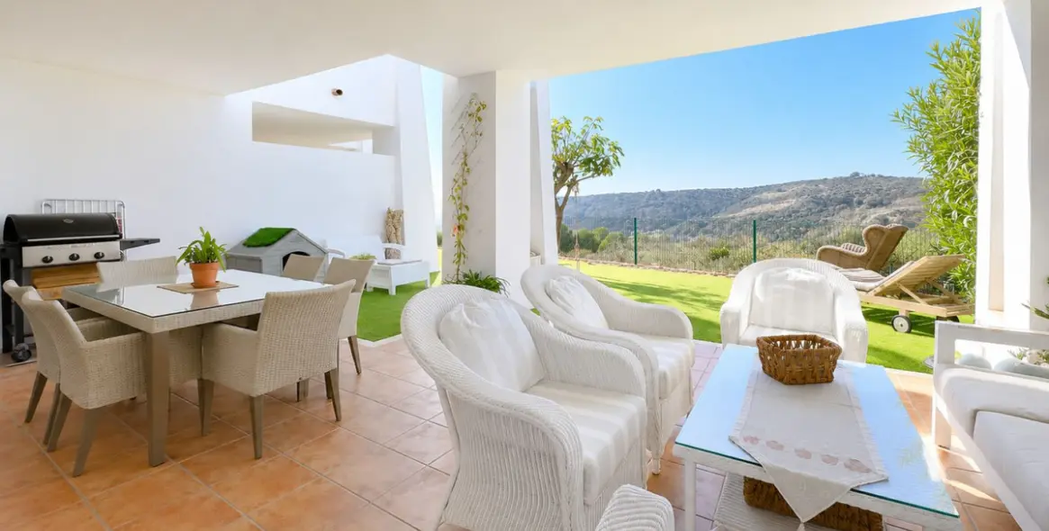 Venta de apartamento en planta baja en Casares Playa 17
