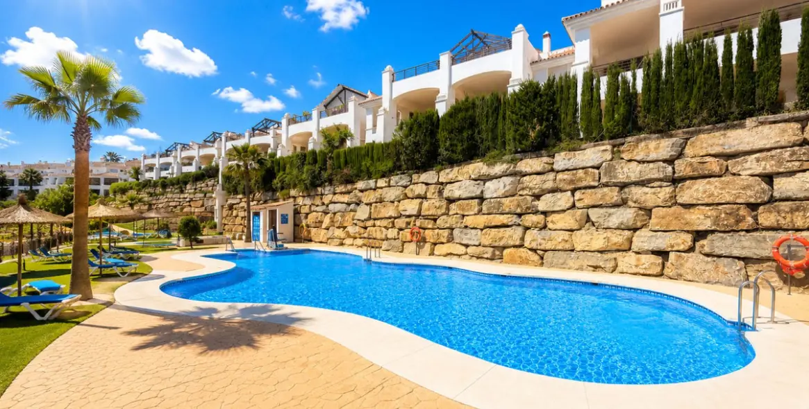 Venta de apartamento en planta baja en Casares Playa 27