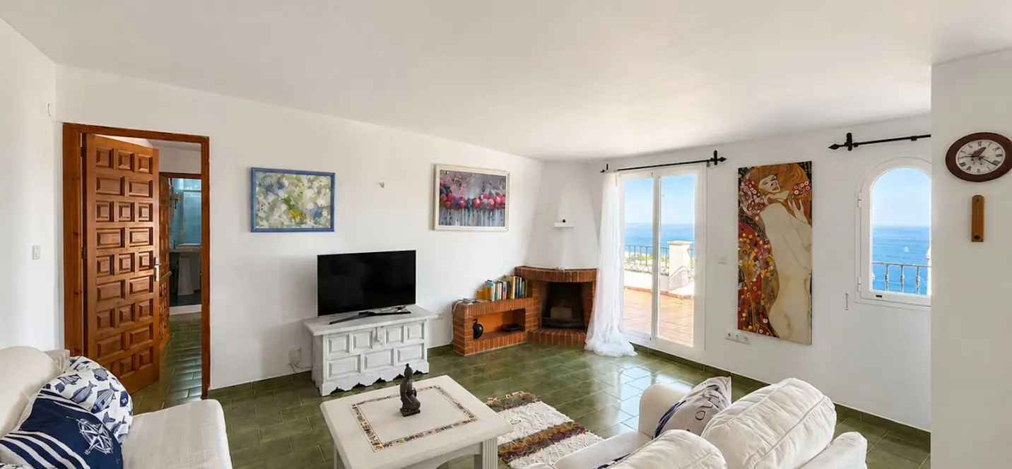 Sale of penthouse in Maro 2