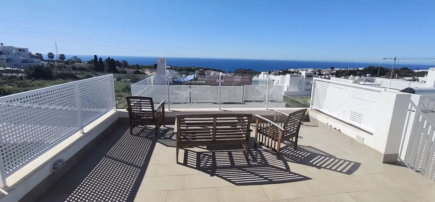 Venta de villa independiente en Nerja 1