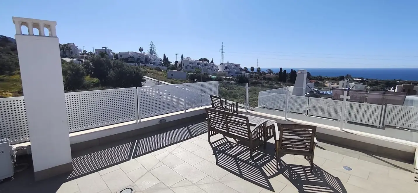 Venta de villa independiente en Nerja 2