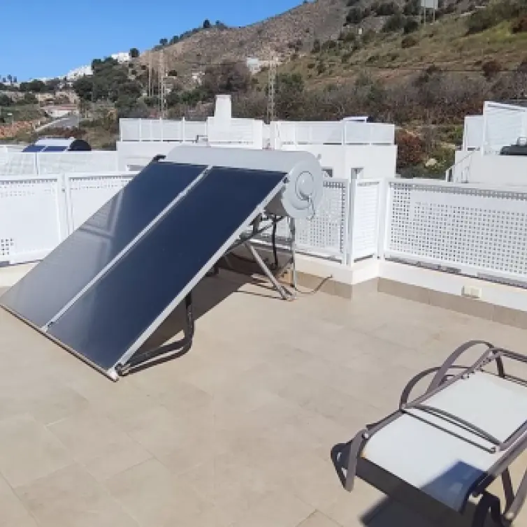 Venta de villa independiente en Nerja