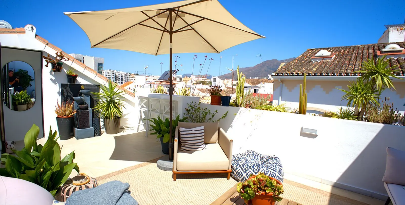 Sale of penthouse in Estepona 8