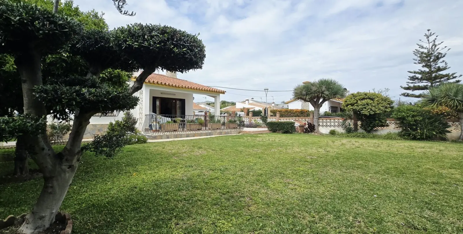 Venta de villa independiente en Rincón de la Victoria 12