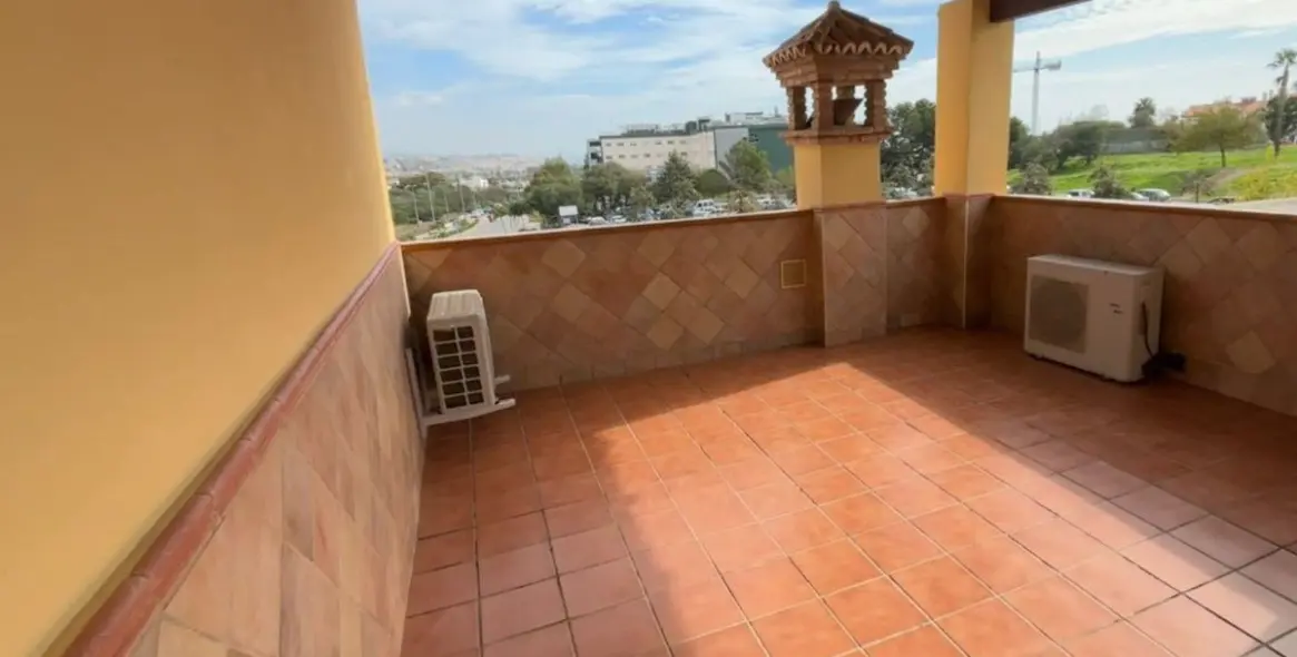 Sale of detached villa in Torre del Mar 11