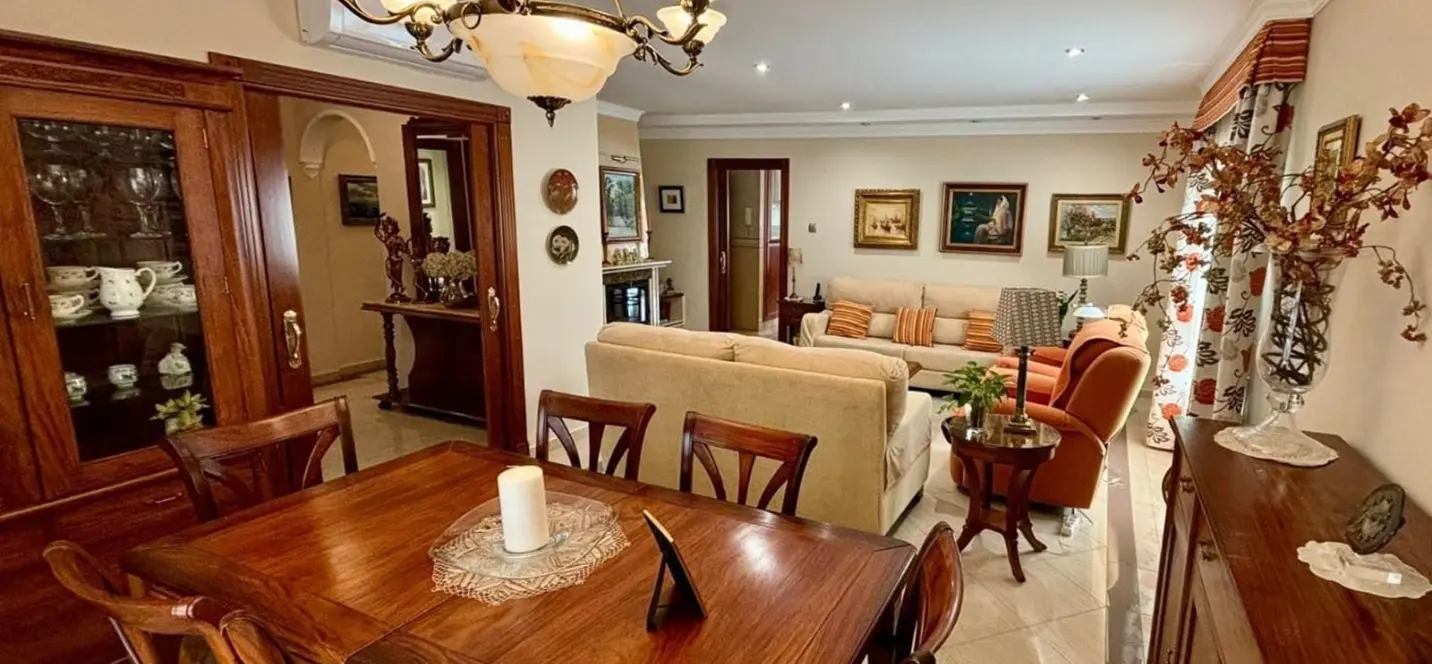 Venta de villa independiente en Torre del Mar 2