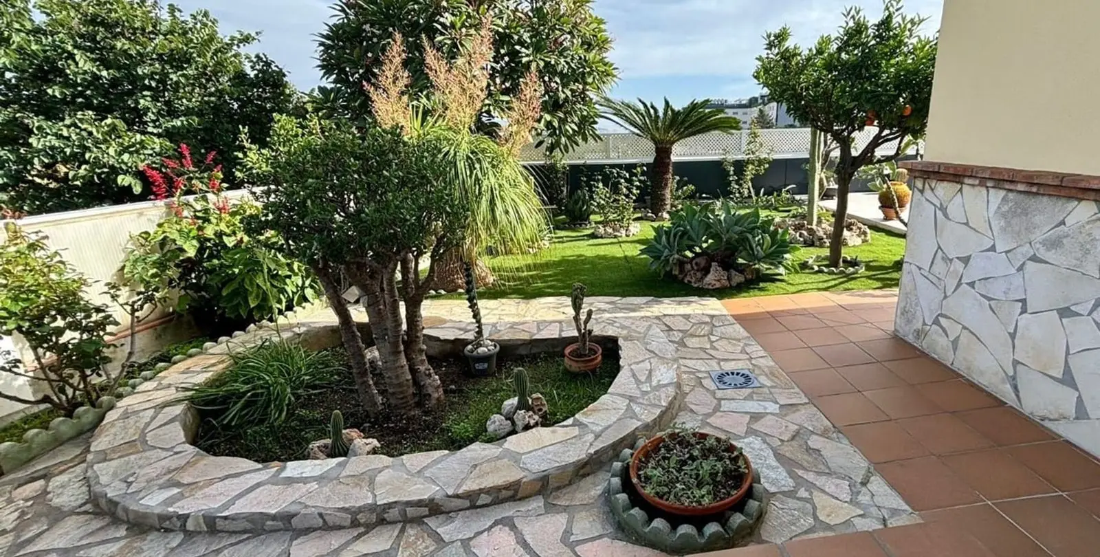 Продажа  отдельно стоящей виллы в Torre del Mar 17