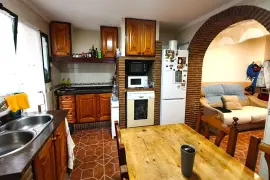 Image 7 thumb