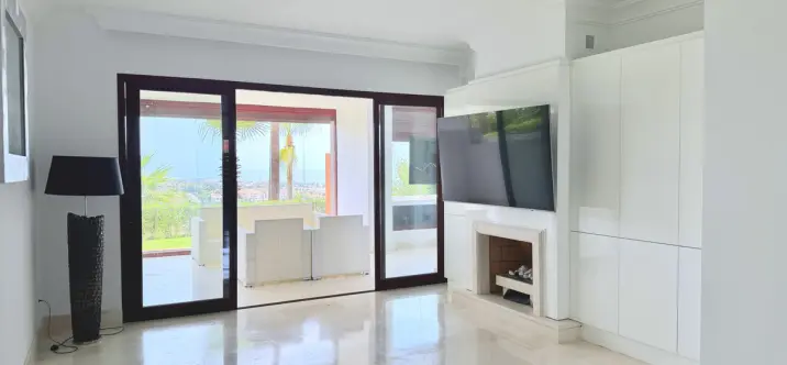 Sale of ground floor apartment in Los Flamingos 4