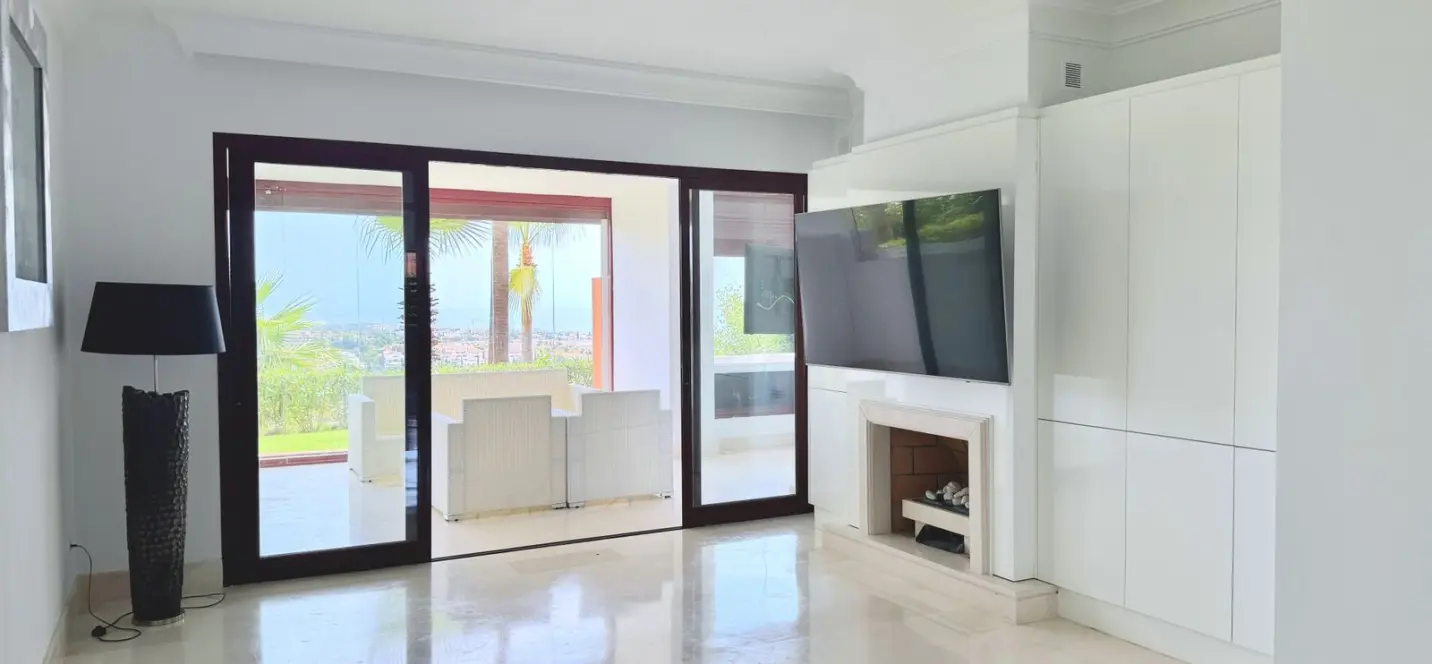 Sale of ground floor apartment in Los Flamingos 2