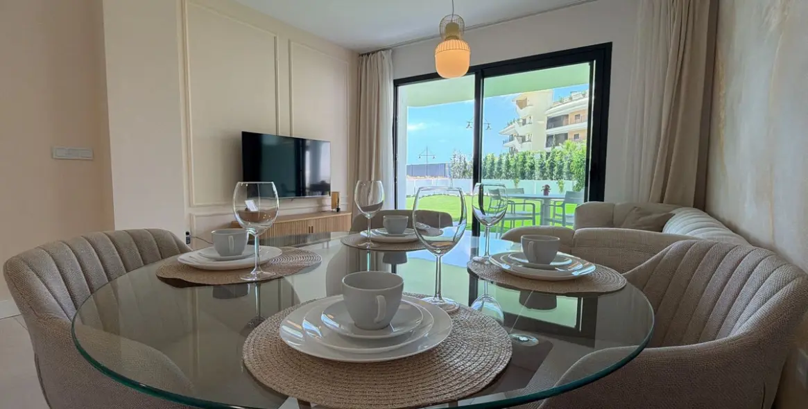 Sale of ground floor apartment in Fuengirola 3