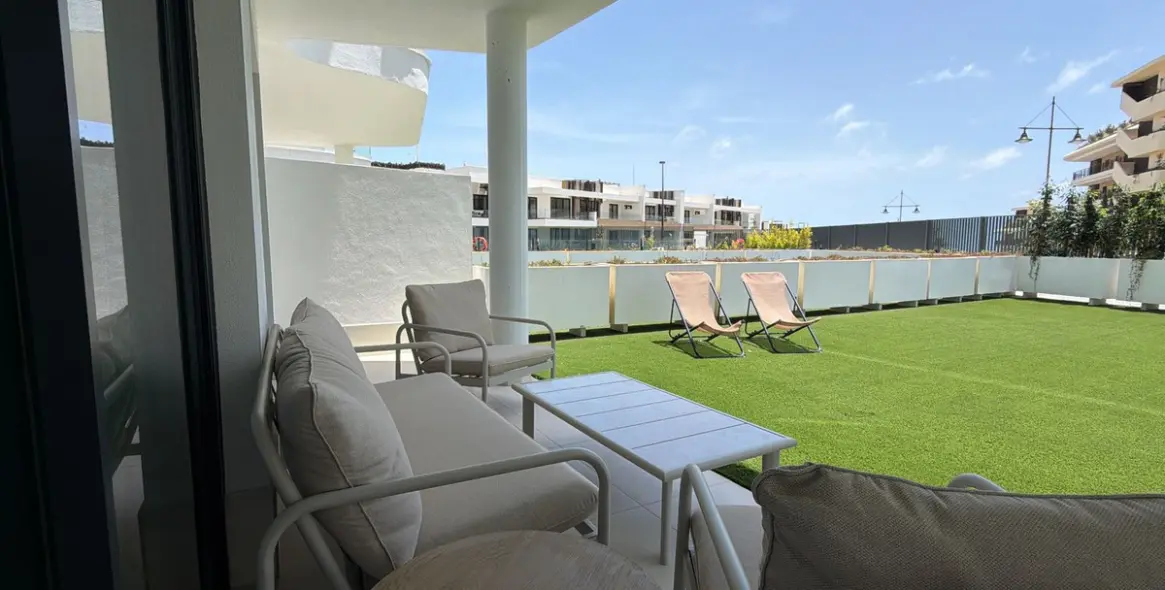 Sale of ground floor apartment in Fuengirola 6