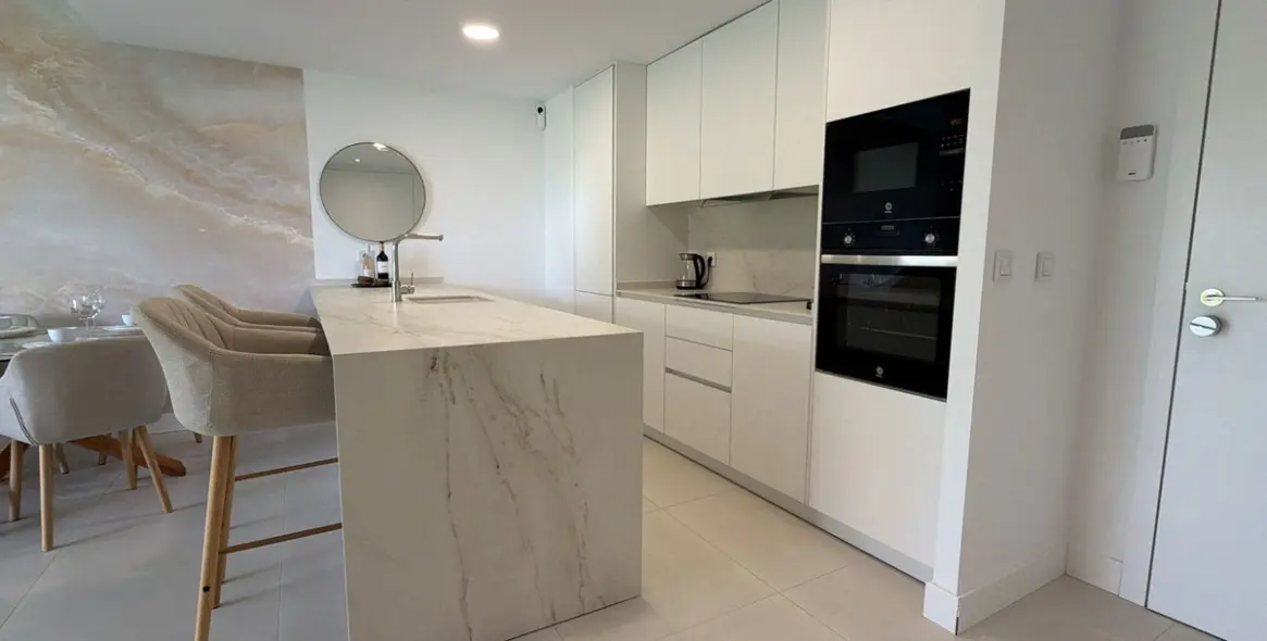 Sale of ground floor apartment in Fuengirola 12