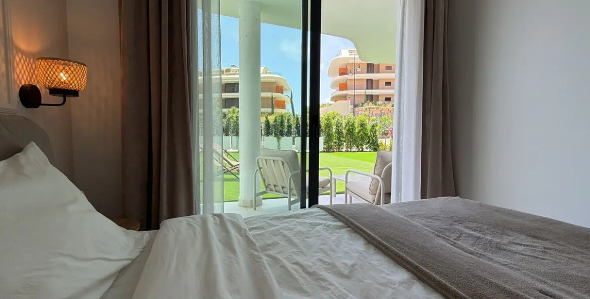 Sale of ground floor apartment in Fuengirola 15