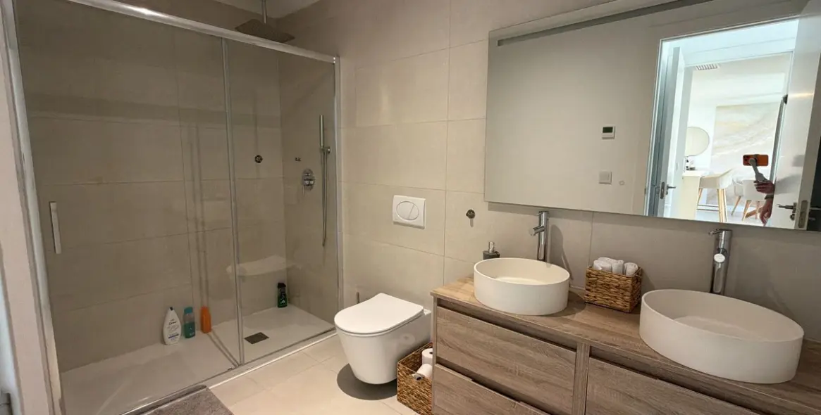 Sale of ground floor apartment in Fuengirola 16