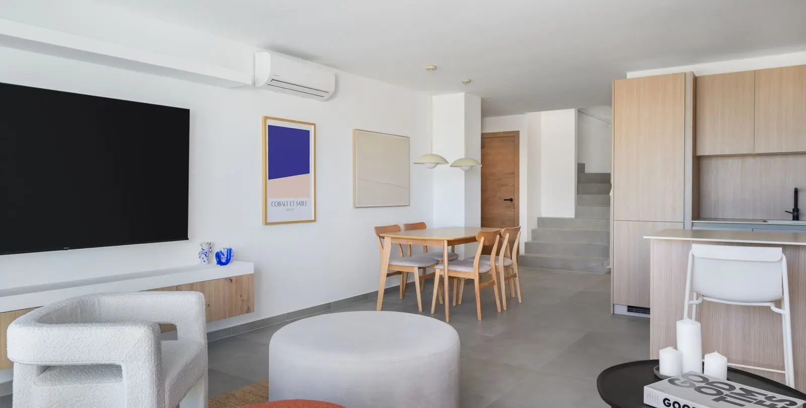 Venta de apartamento en planta baja en El Paraiso 6