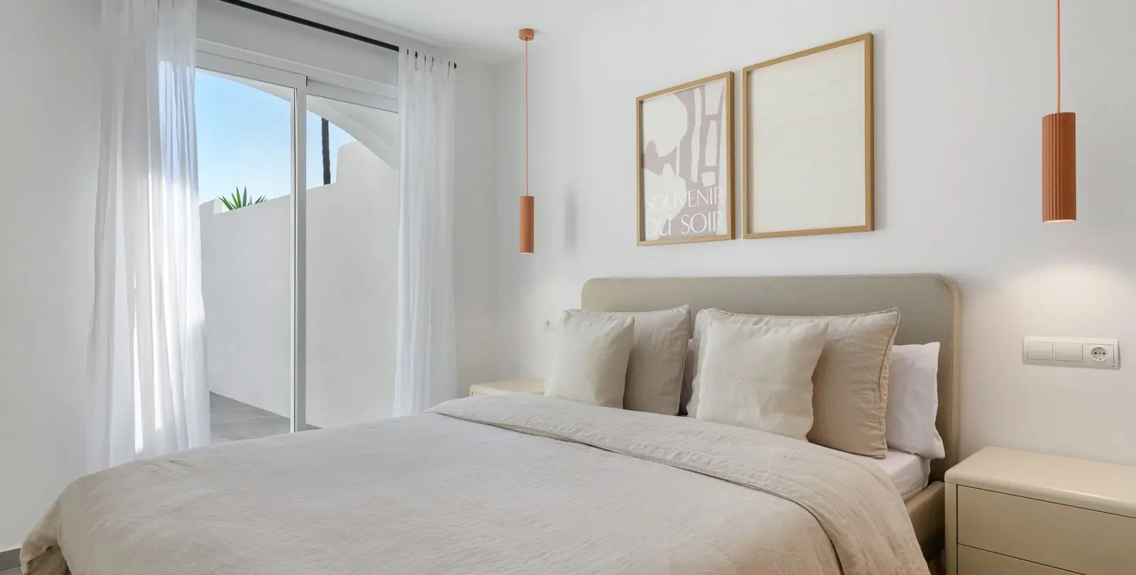 Venta de apartamento en planta baja en El Paraiso 12
