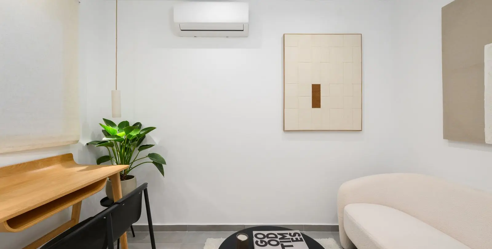 Venta de apartamento en planta baja en El Paraiso 17