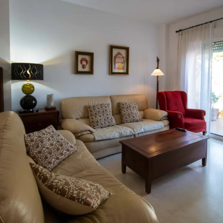 Sale of townhouse in Estepona