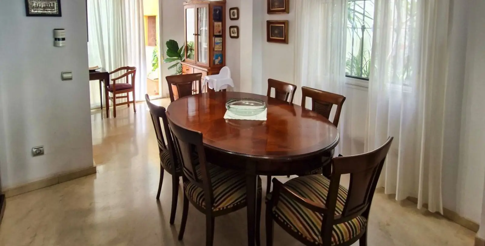 Sale of townhouse in Estepona 11