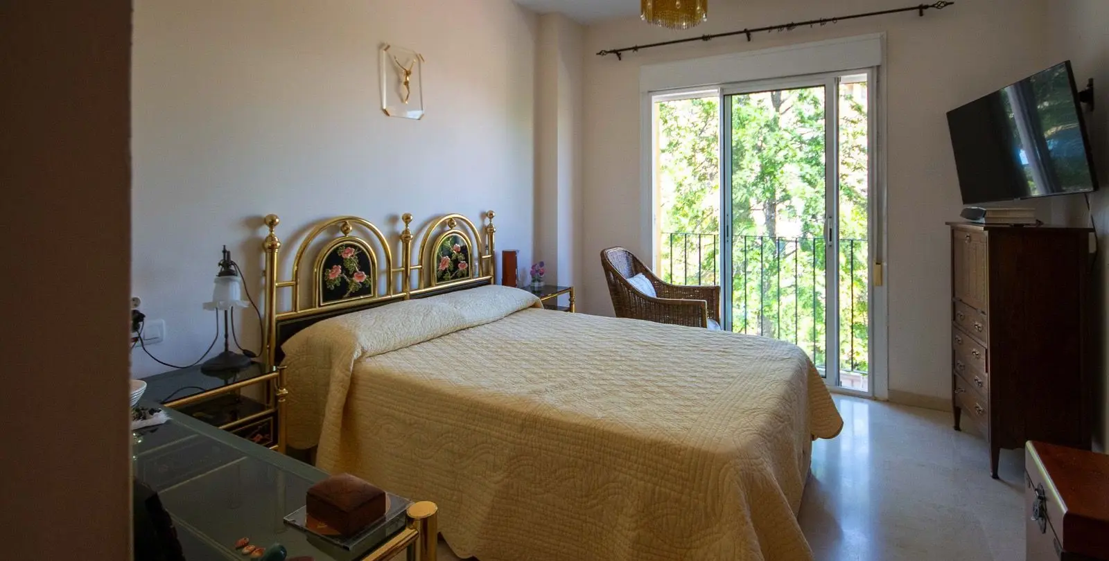 Sale of townhouse in Estepona 27