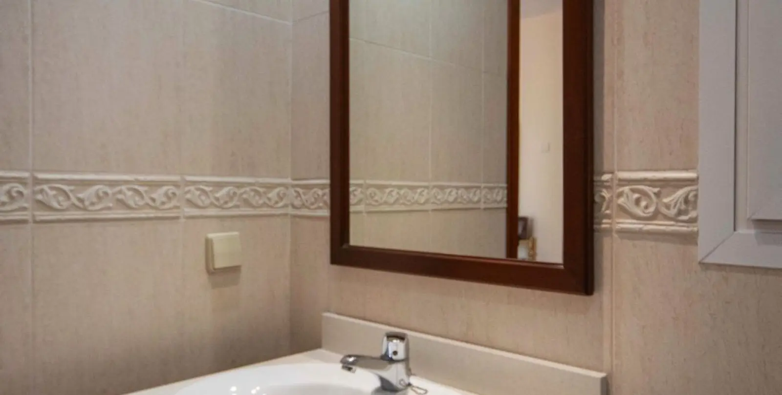 Sale of townhouse in Estepona 28
