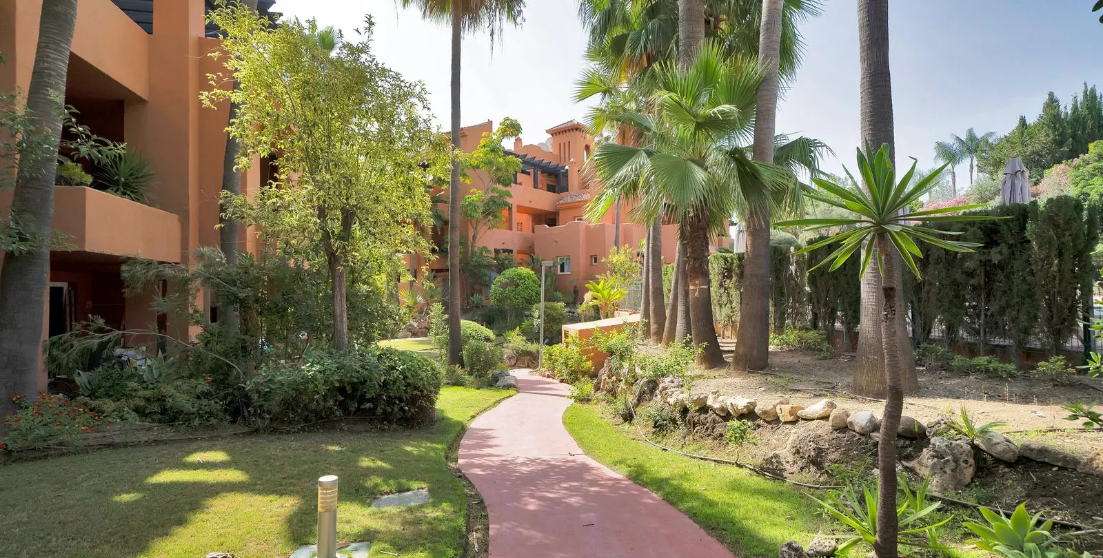 Venta de apartamento en planta baja en Marbella 36