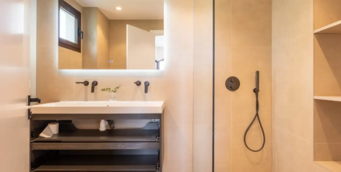 Sale of penthouse in Benahavís 21