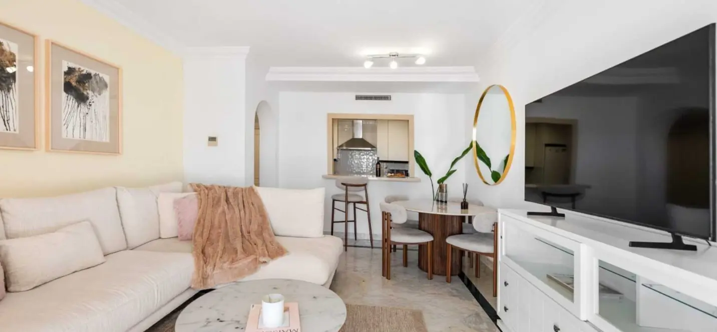Venta de ático en Puerto Banús 3