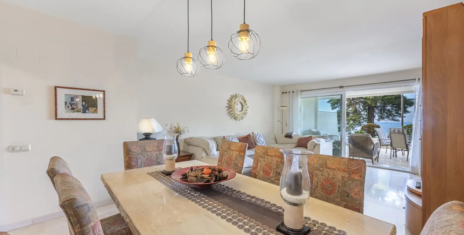 Sale of ground floor apartment in Estepona 6