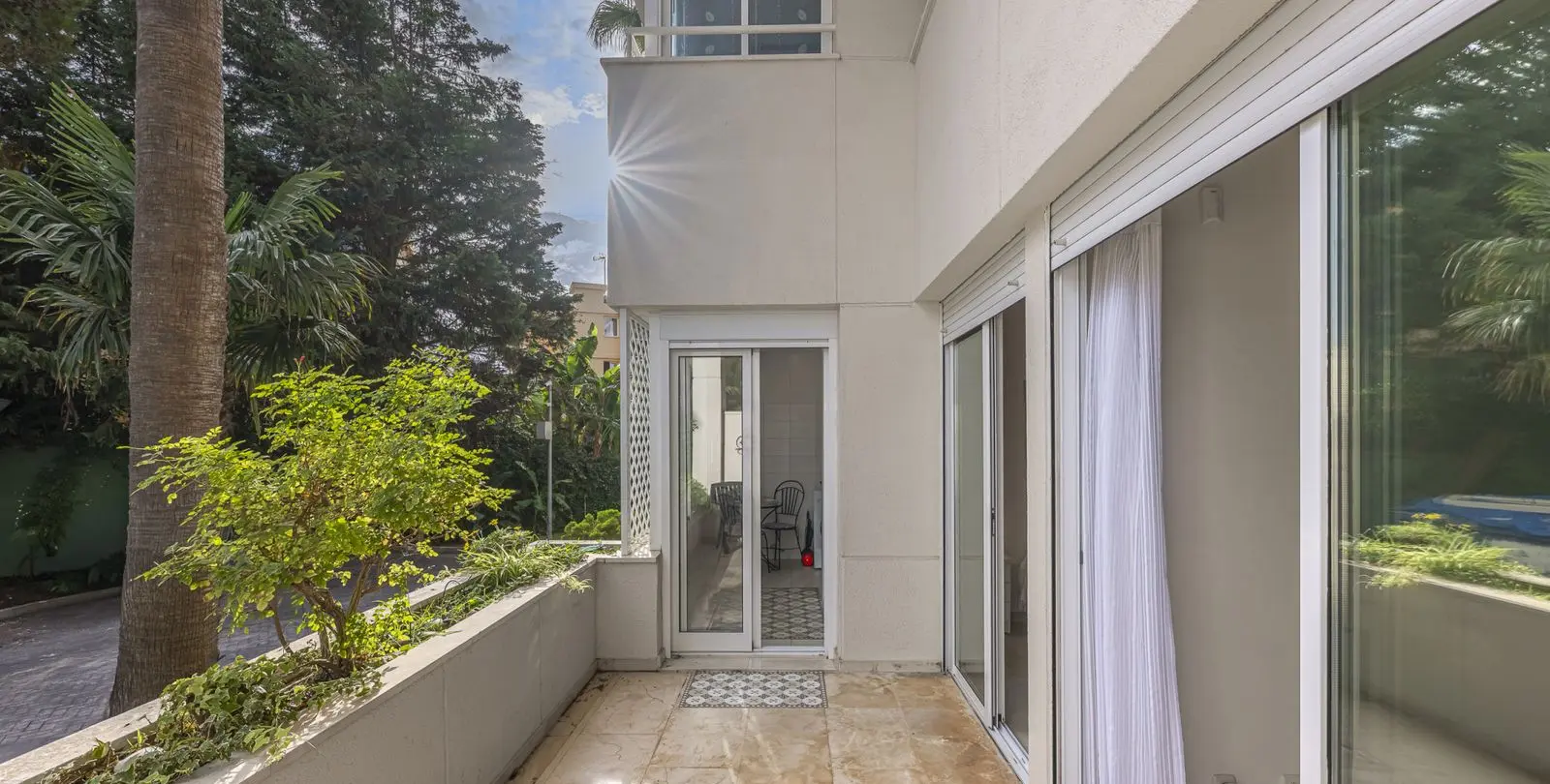 Sale of ground floor apartment in Estepona 35