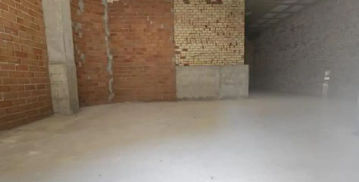 Alquiler a largo plazo de tienda en San Pedro de Alcántara 10